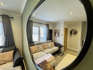 Lounge- click for photo gallery